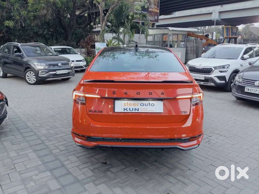 Skoda Slavia Style 1.0l Tsi At, 2024, Petrol