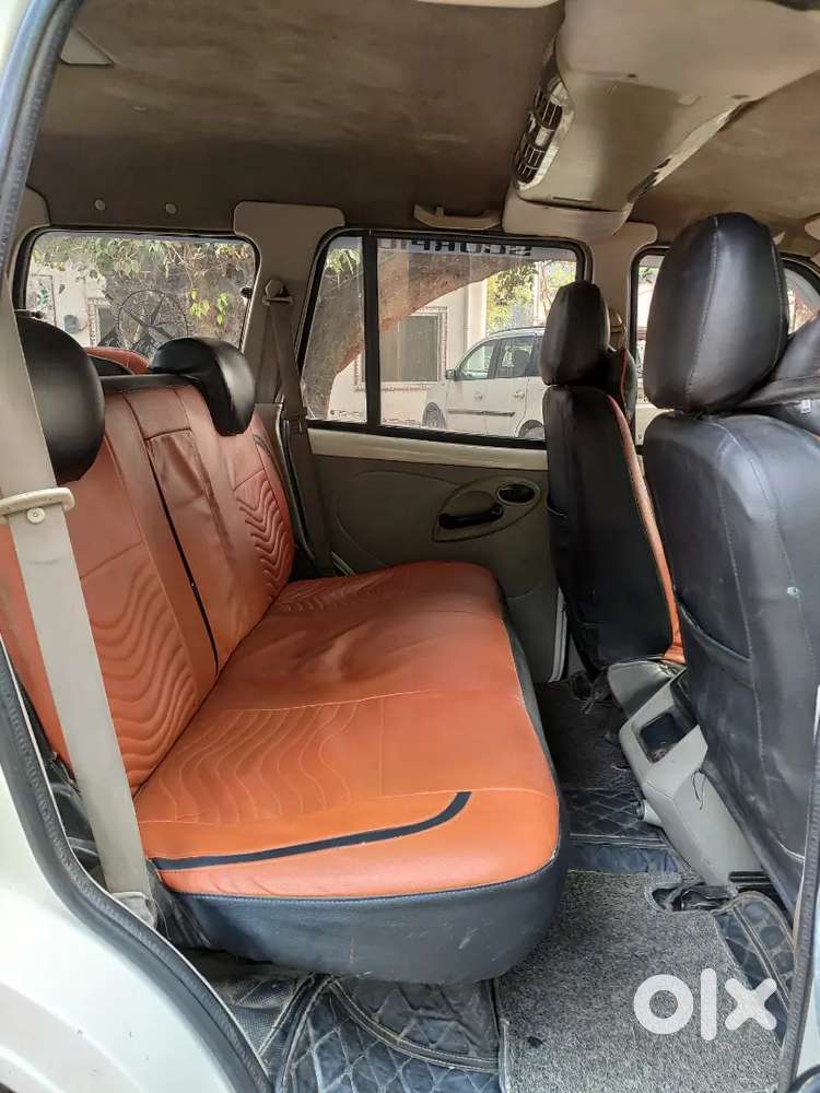 Mahindra Scorpio S4