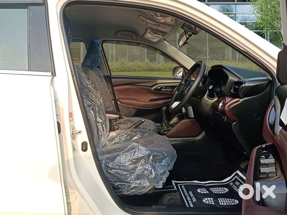 Maruti Suzuki Grand Vitara 1.5 Zeta Cng, 2023, Cng & Hybrids