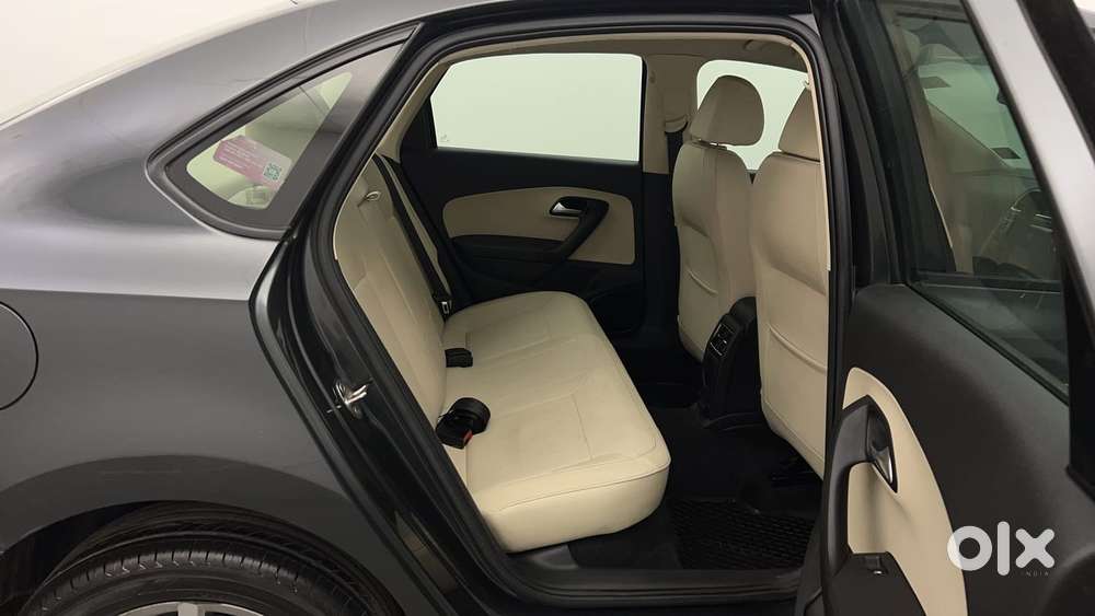 Volkswagen Vento 1.6 Highline, 2021, Petrol