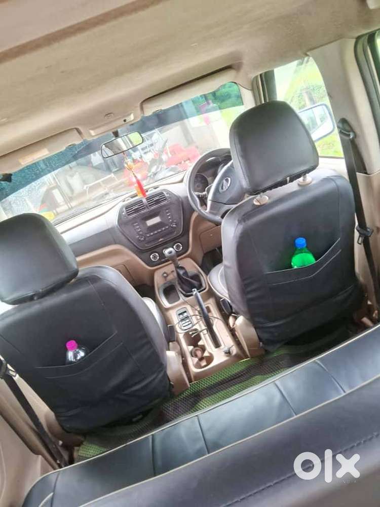 Mahindra Tuv 300 2016 Diesel 210000 Km Driven