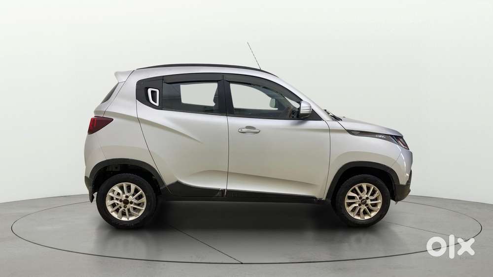 Mahindra Kuv 100 2016-2017 Mfalcon G80 K8 5str, 2016, Petrol