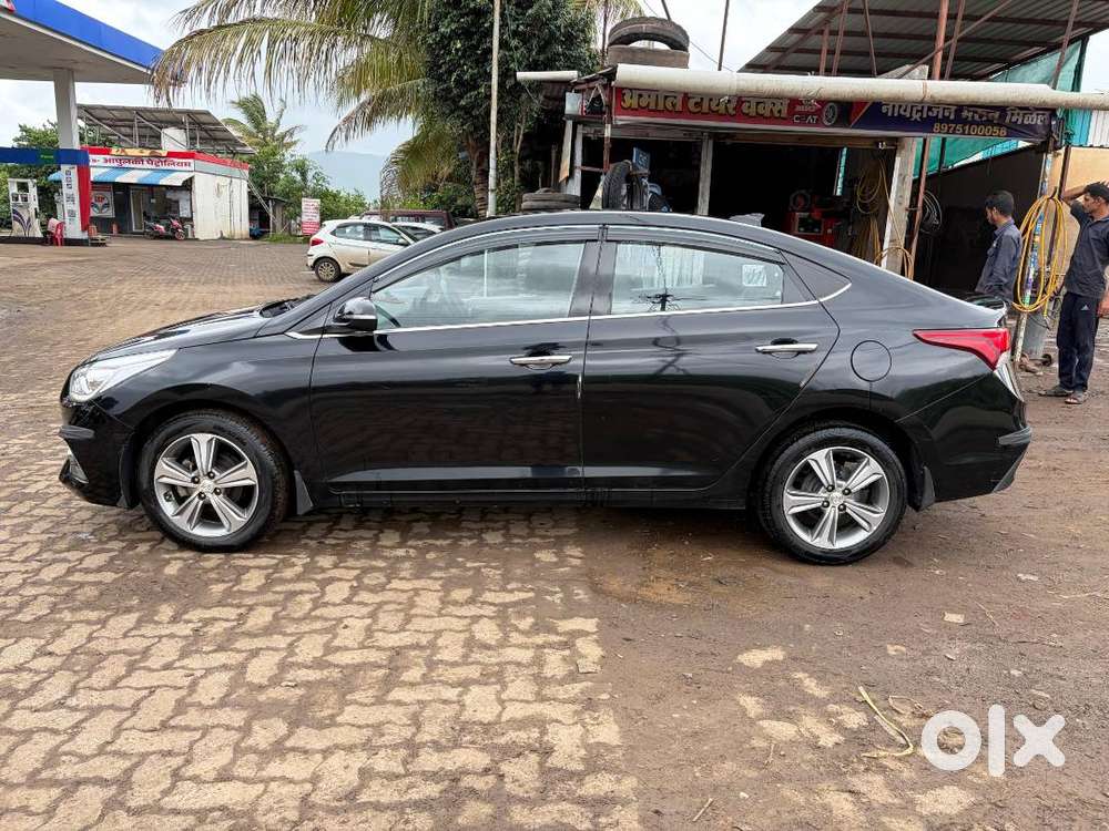 Verna 1.6 Vtvt Black Beauty