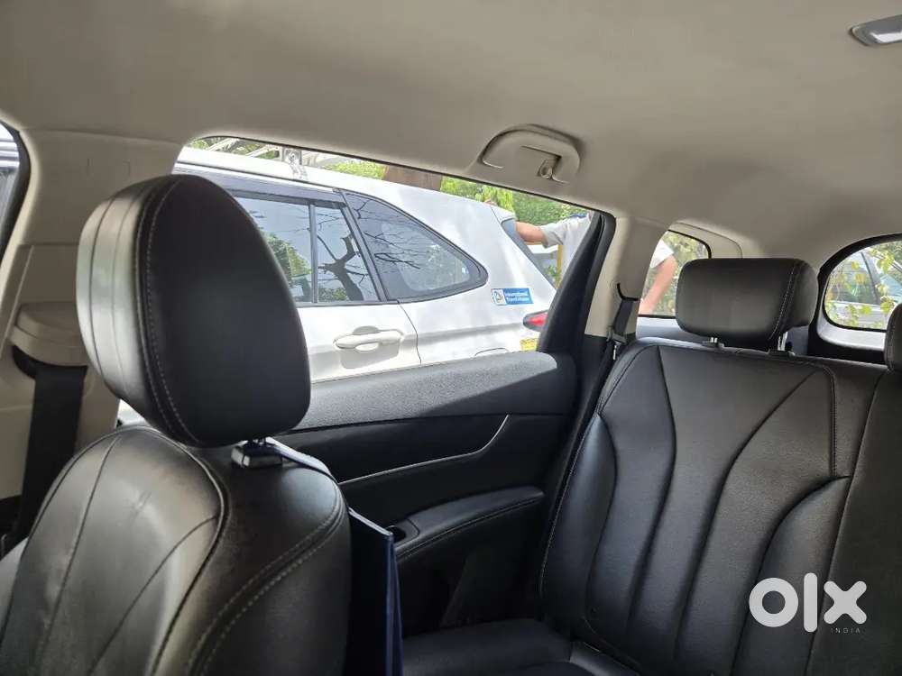 Byd E6 2024 Electric Under Warranty - All India Transfer Available
