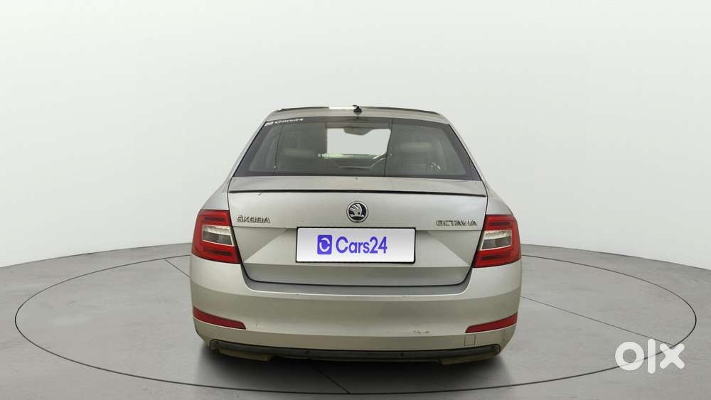 Skoda Octavia 1.8 Tsi Style Plus At, 2016, Petrol