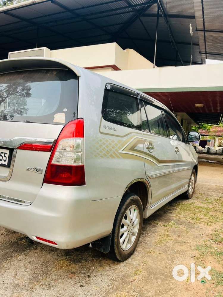 Toyota Innova 2013 Diesel Well Maintained