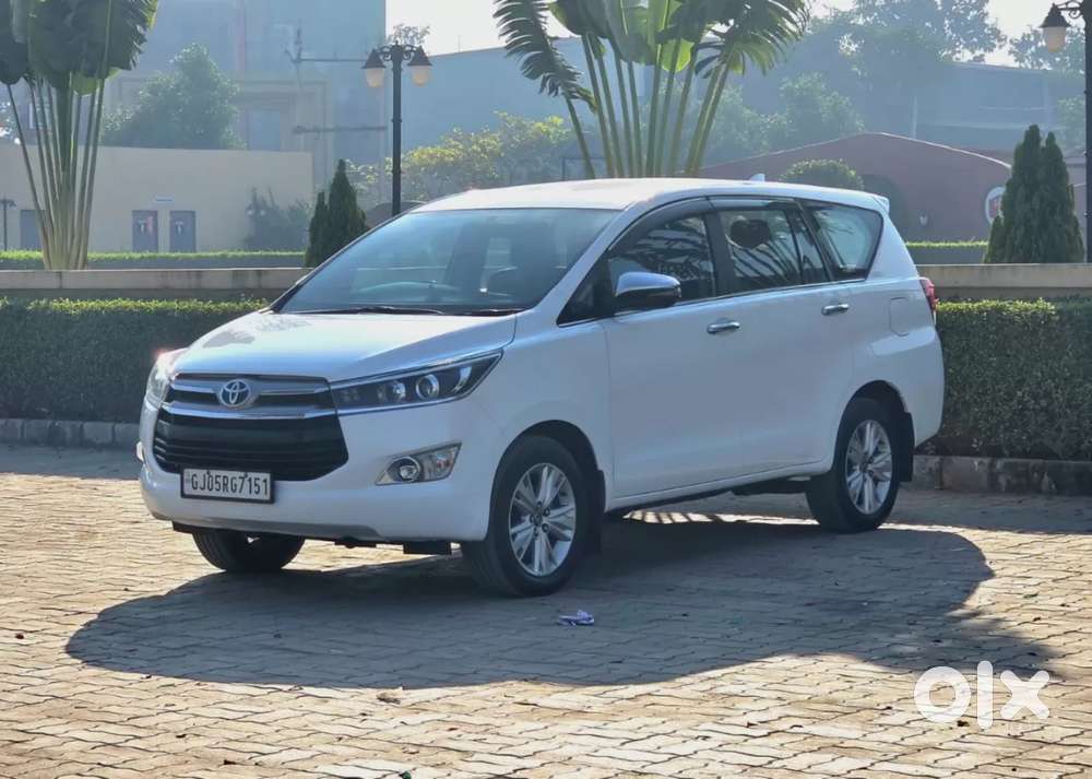 Toyota Innova Crysta 2.8 Zx At 7 Seater, 2019, Diesel