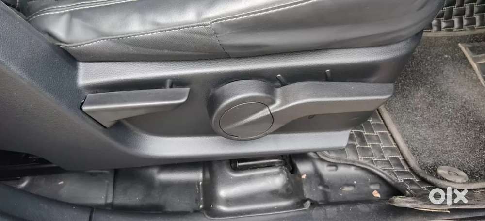 Mahindra Thar Lx Hard Top Petrol At Rwd, 2024, Petrol