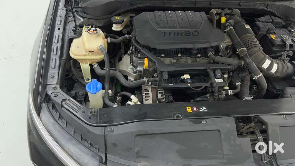 Hyundai Verna 1.5 Sx Turbo Petrol Dct, 2023, Petrol