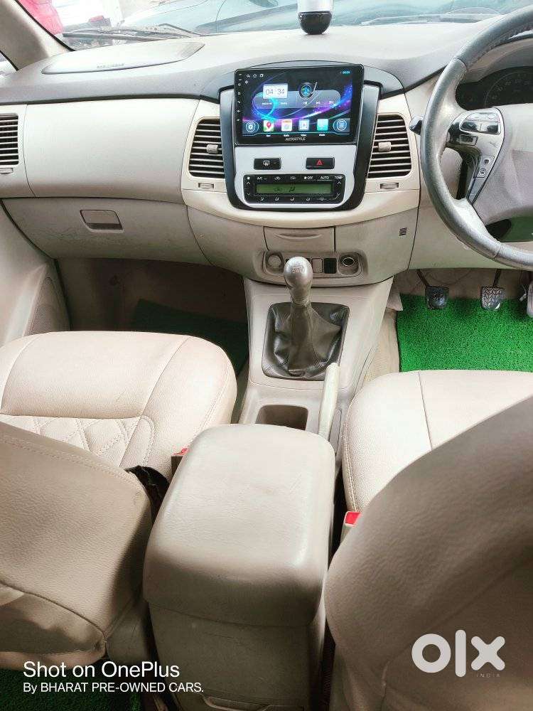 Toyota Innova 2.5 V 7 Str, 2012, Diesel