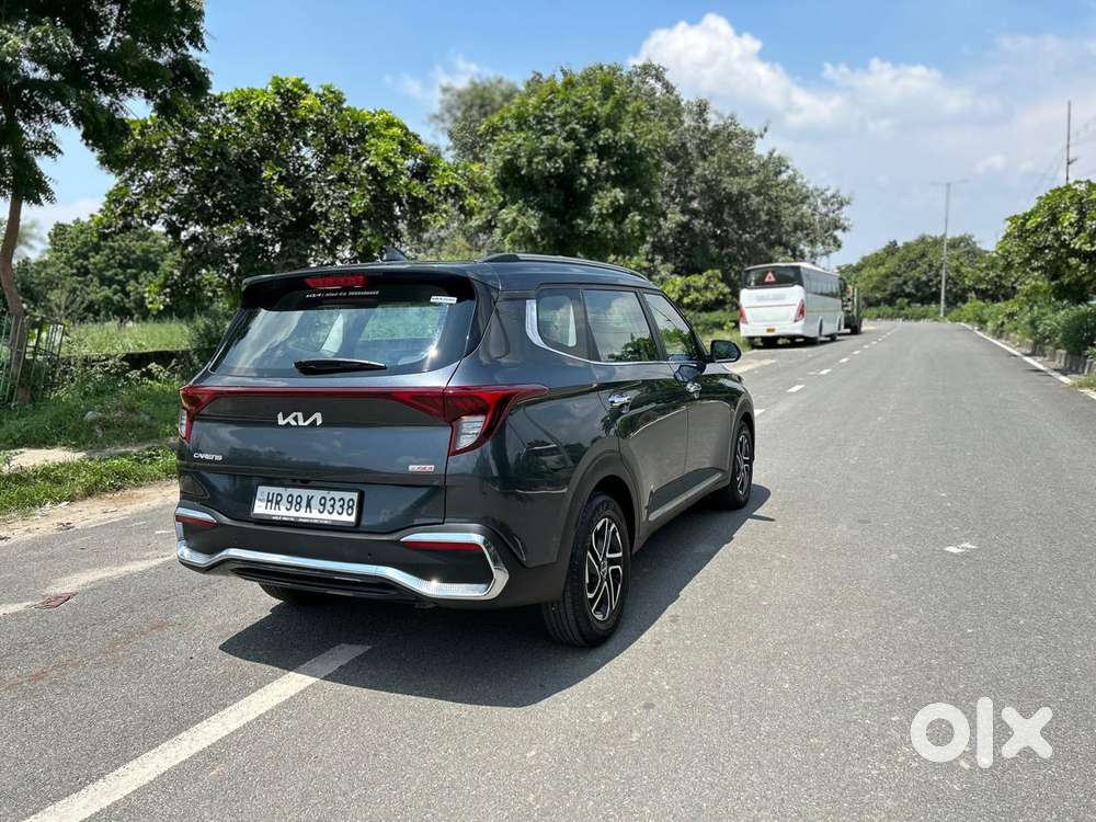 Kia Carens Luxury 1.5 Diesel Imt 7 Str, 2023, Petrol