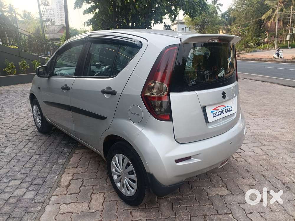 Maruti Suzuki Ritz Vxi, 2013, Petrol