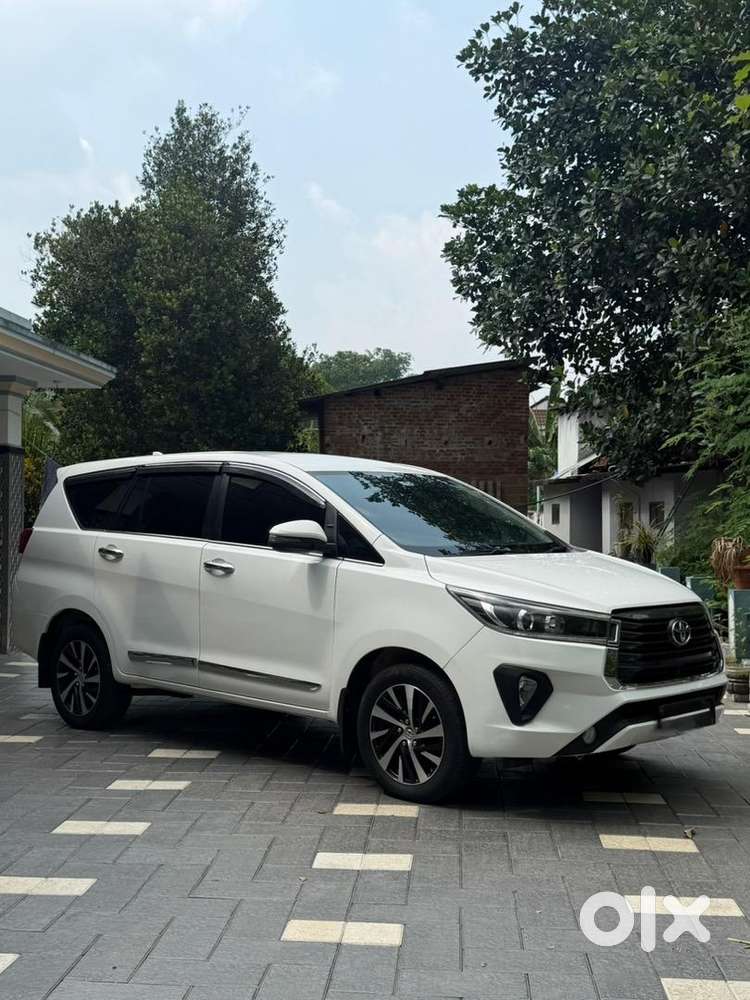 Toyota Innova Crysta 2021 Diesel Well Maintained