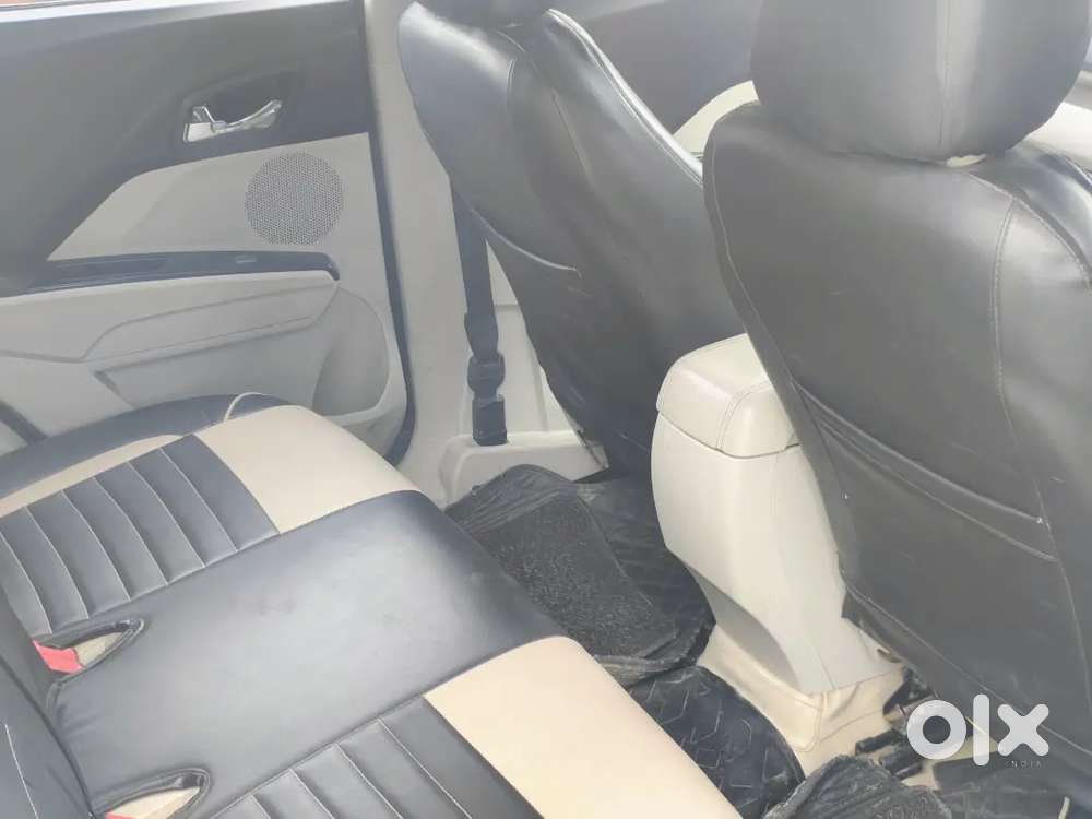 Mahindra Xuv300 2022 1st