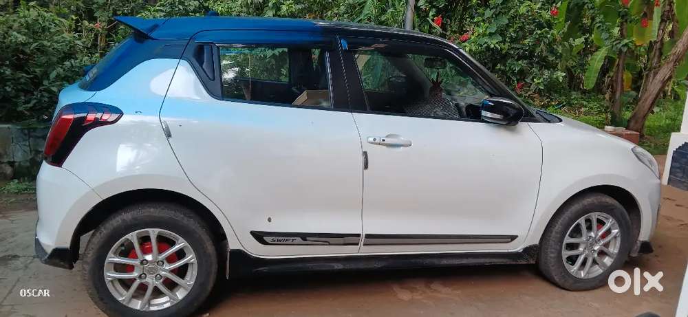 Maruti Suzuki Swift 2022 Petrol 22000 Km Driven