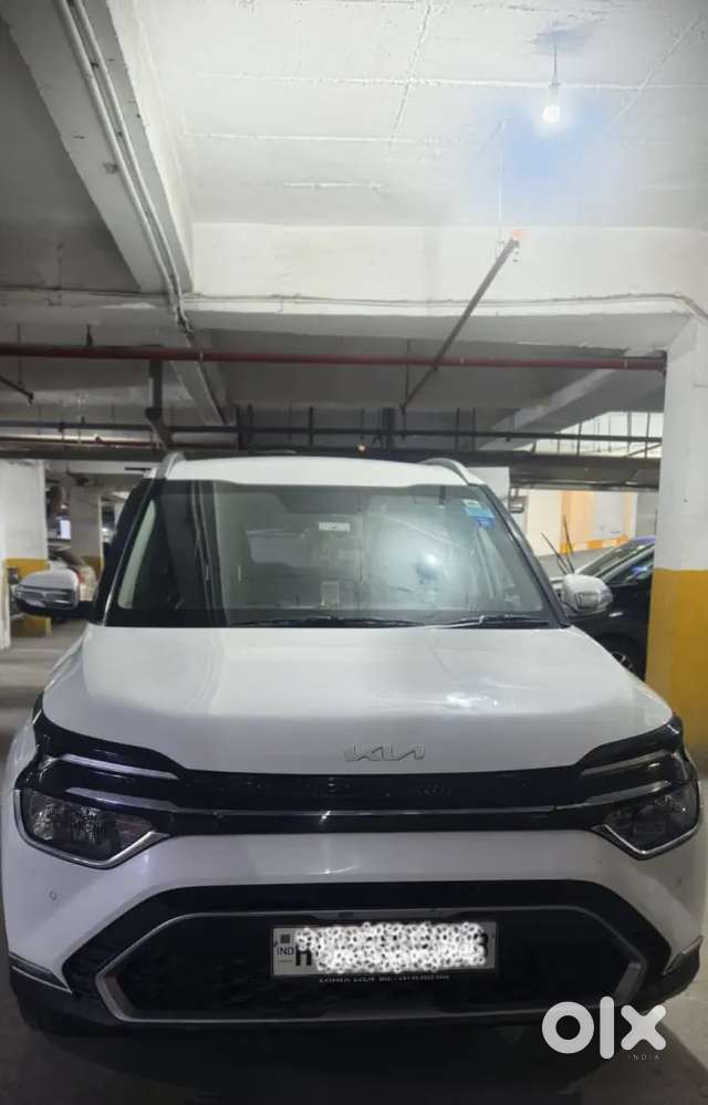 Kia Carens 2022 Petrol Well Maintained