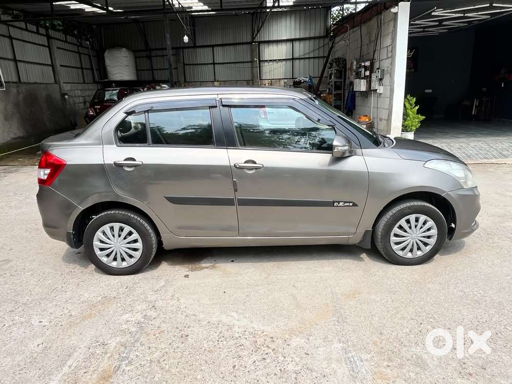 Maruti Suzuki Swift Dzire 1.3 Vxi, 2015, Petrol
