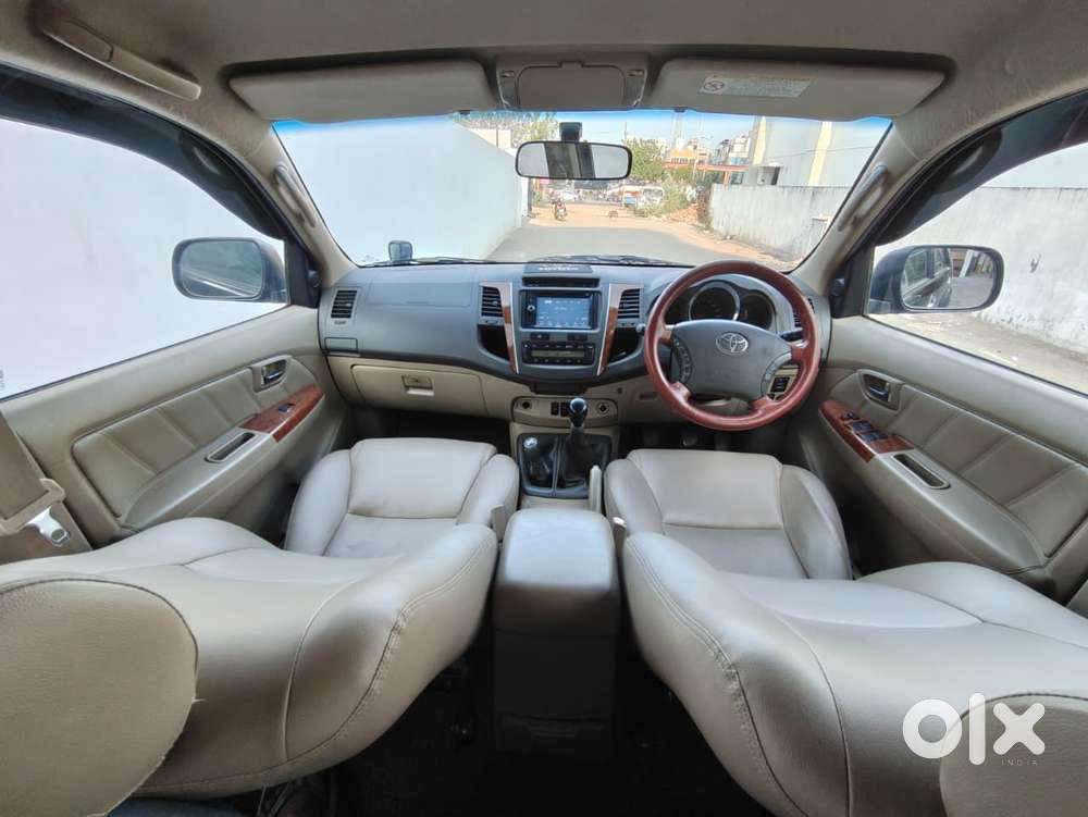 Toyota Fortuner 3.0 4x4 Manual, 2009, Diesel