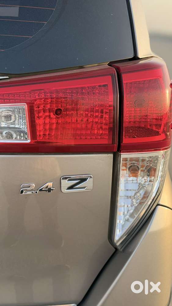 Toyota Innova Crysta 2.4 Z 7 Str, 2017, Diesel