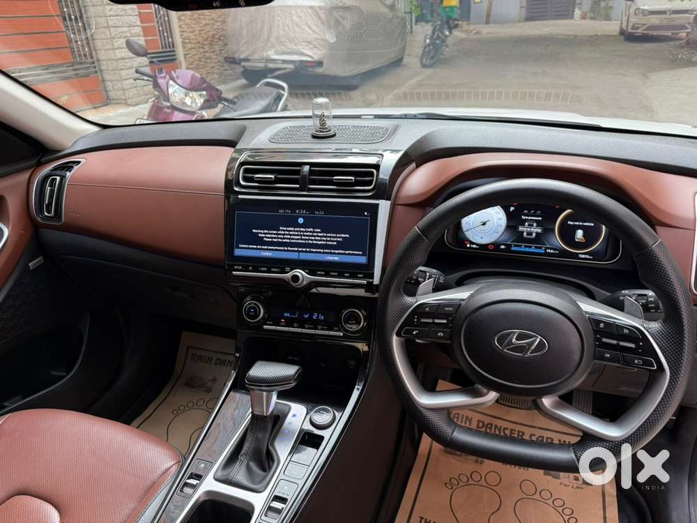 Hyundai Alcazar 2023 Diesel Well Maintained