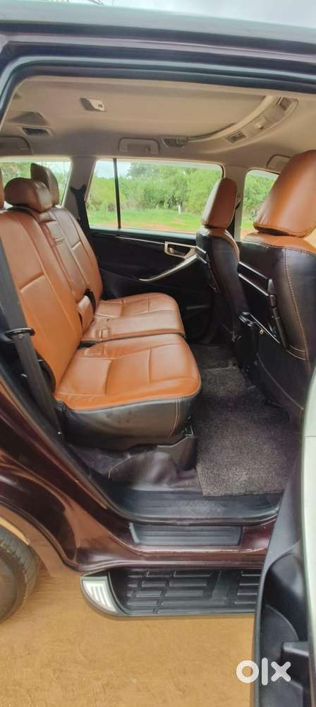 Toyota Innova 2.5 Vx 8 Seater Bs Iv, 2017, Diesel