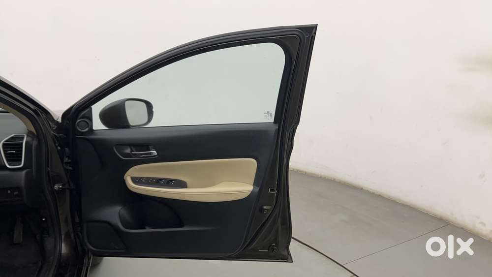 Honda City I-vtec Cvt Zx, 2022, Petrol