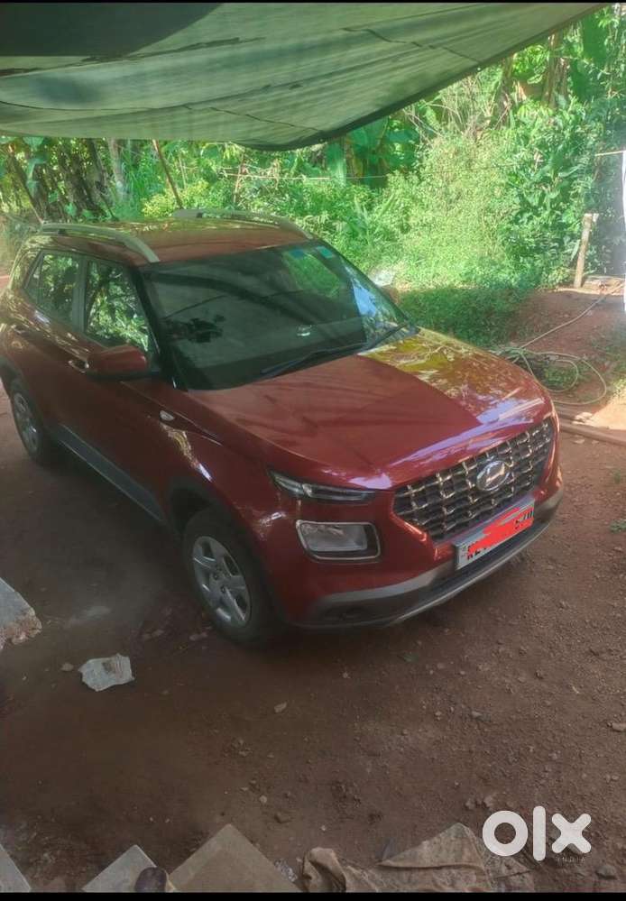 Hyundai Venue 2020 Petrol Good Condition