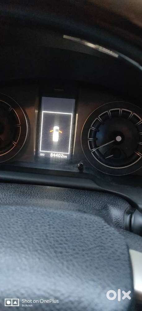 Toyota Innova Crysta 2.8z Automatic, 2016, Diesel