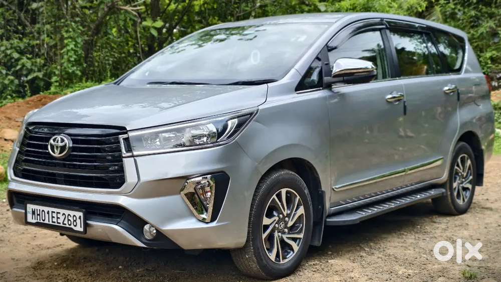 2022 Model/ Innova Crysta Gx Plus Mt Bs6/ Single Owner/ 149000km