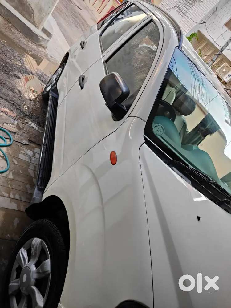 Mahindra Quanto 1.5 C4 2012