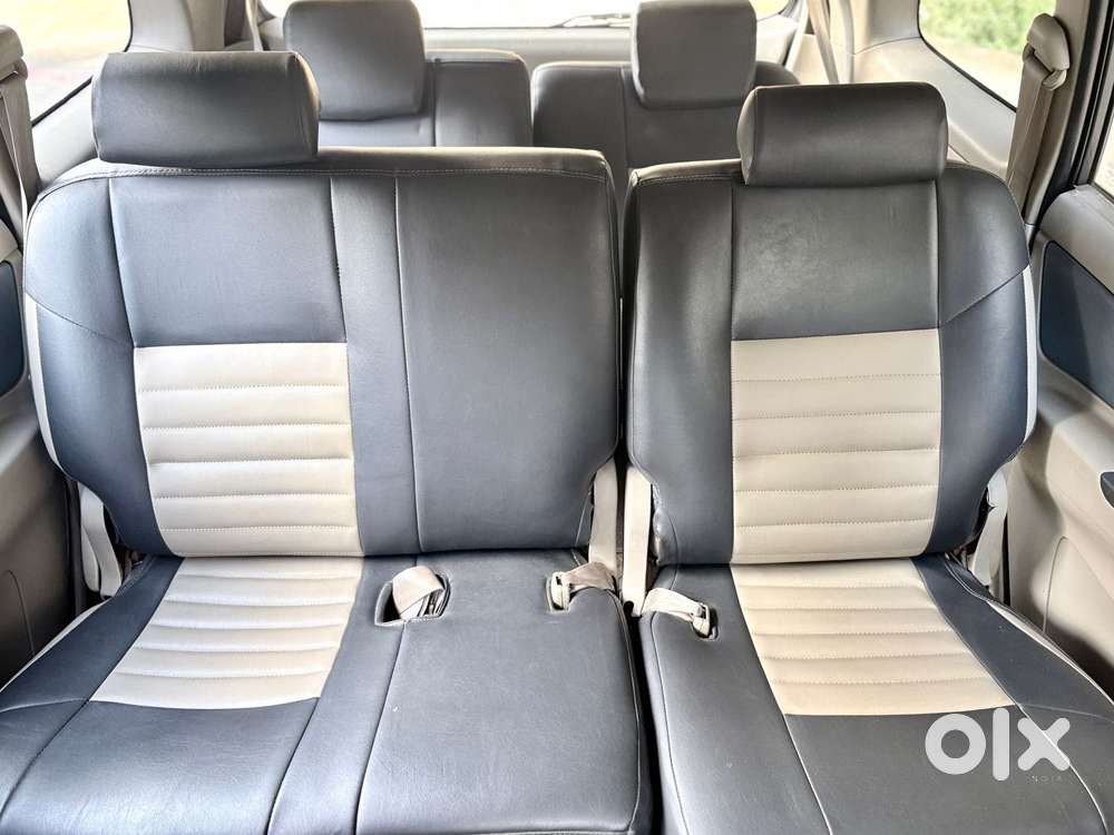 Toyota Innova 2.5 G (diesel) 8 Seater, 2014, Diesel