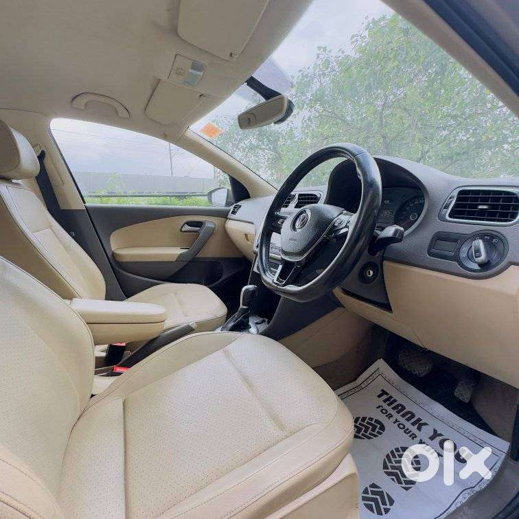 Volkswagen Vento 1.2 Tsi Highline Plus At, 2017, Petrol