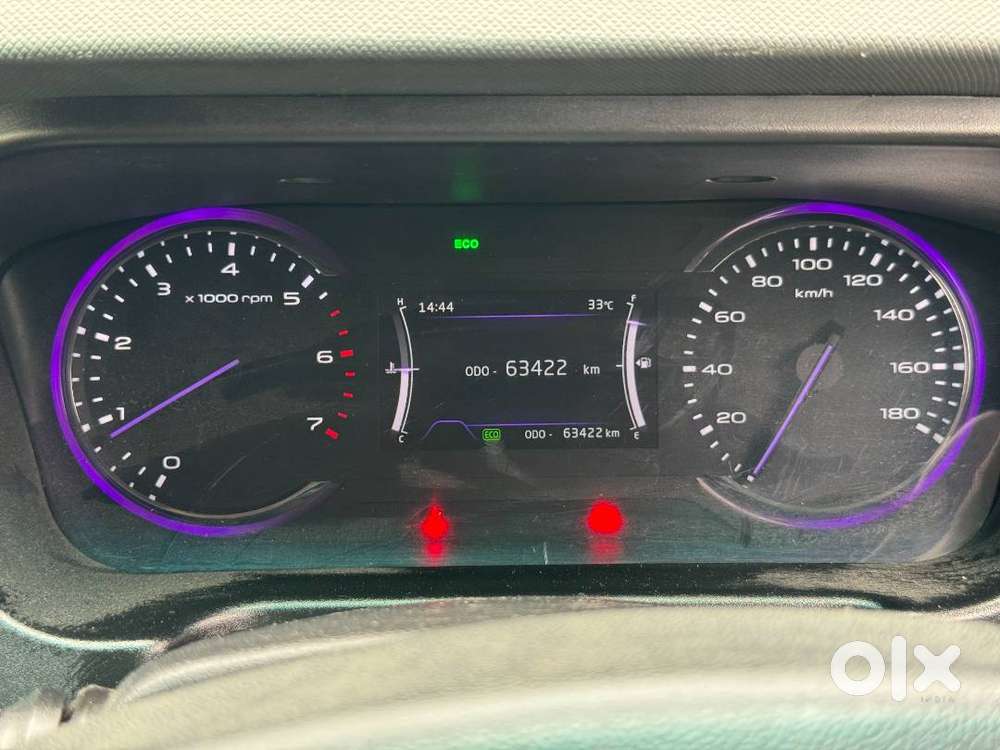 Mahindra Marazzo 8-seater Diesel  1st Owner  63,422 Kms  New Tyres