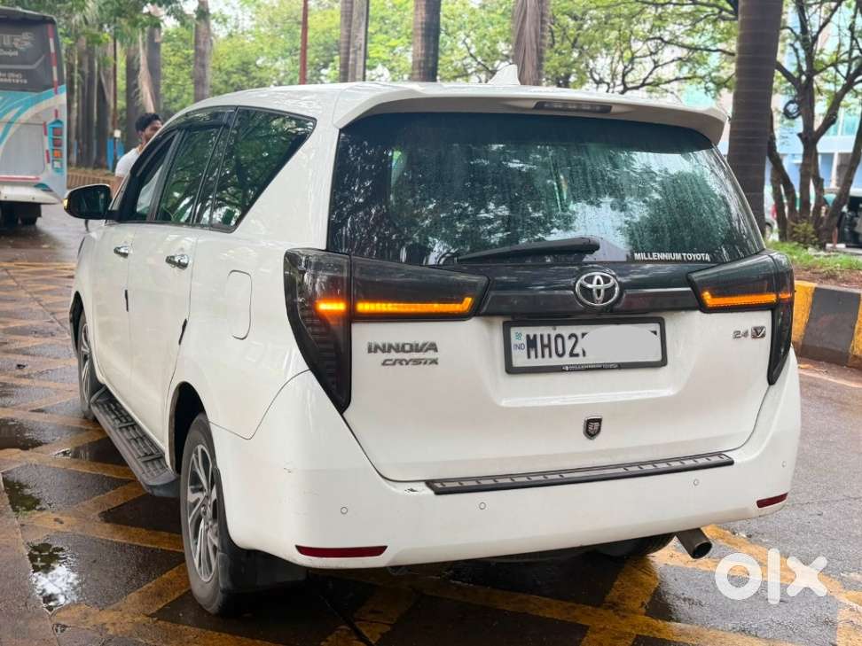 Toyota Innova Crysta 2.4 V 7 Str, 2021, Diesel