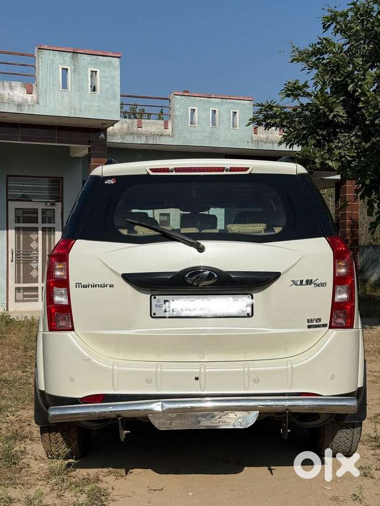 Mahindra Xuv500 2018 Diesel Well Maintained
