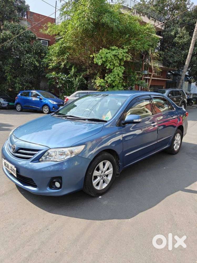 Toyota Corolla Altis 2010-2013 G, 2012, Petrol