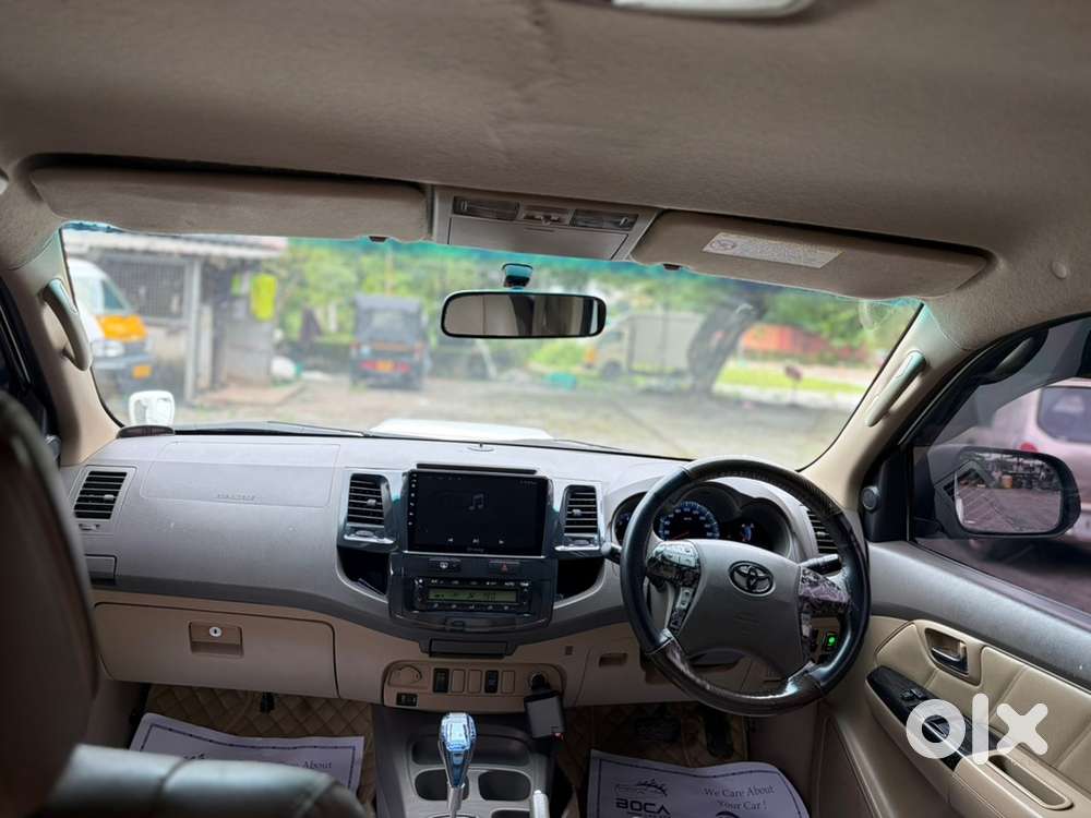 Toyota Fortuner Diesel 2012
