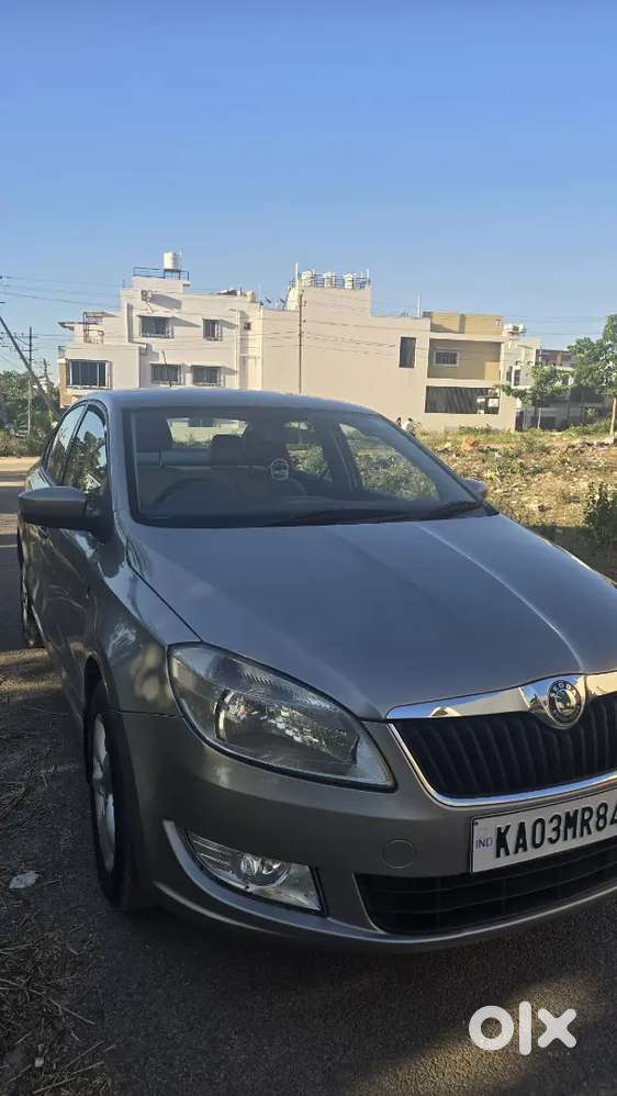 Skoda Rapid Elegance Plus 1.6 Tdi Mt