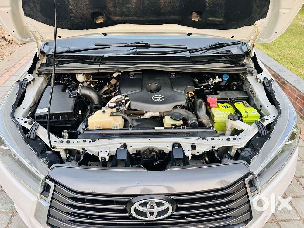 Toyota Innova Crysta