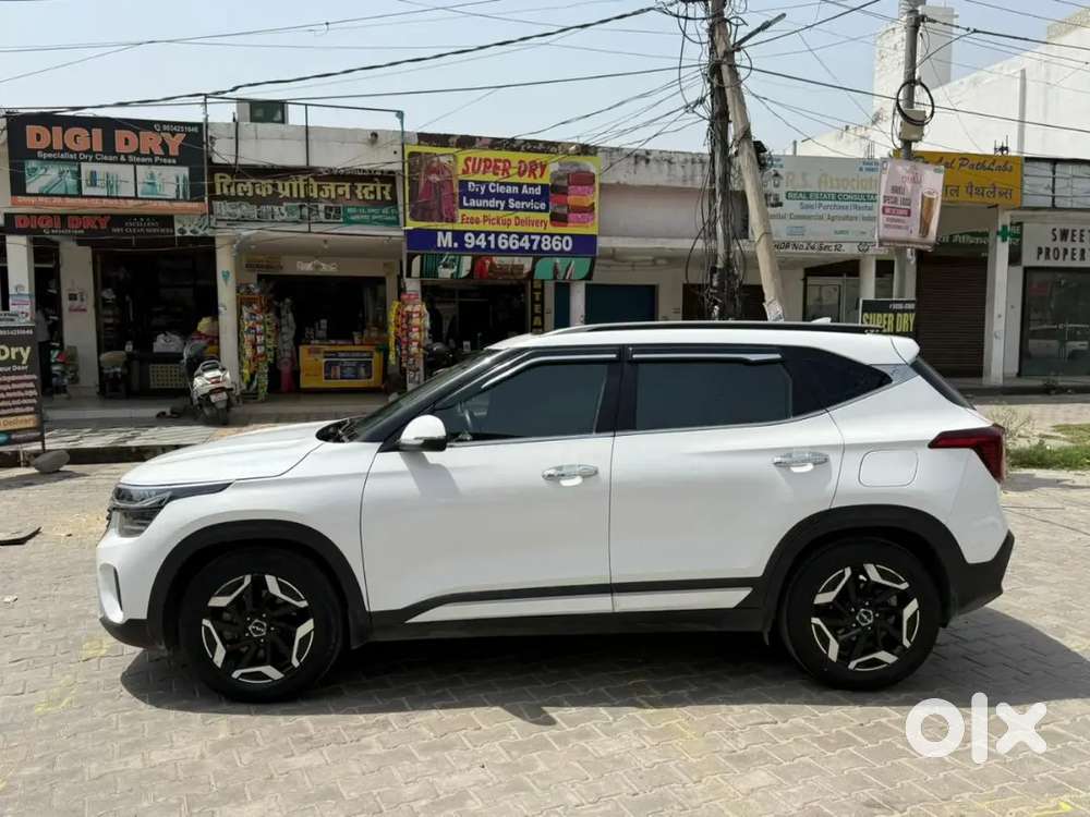 Kia Seltos 2023 Petrol 14000 Km Driven