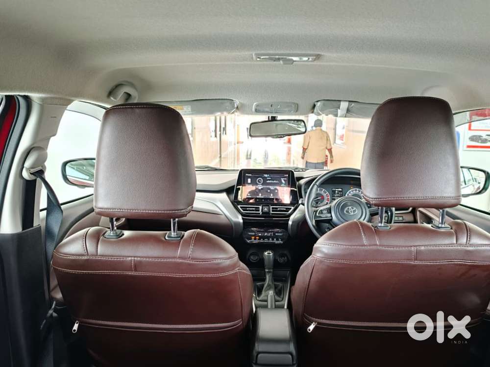 Toyota Urban Cruiser Taisor V 1.0 Petrol Mt Dual Tone, 2025, Petrol