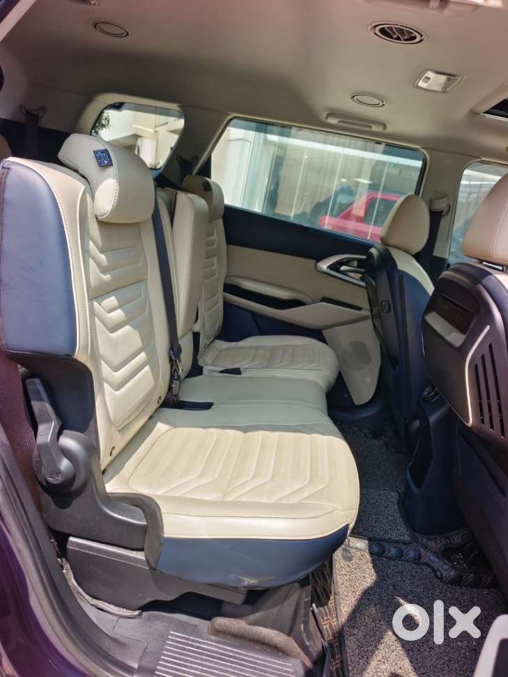 Kia Carens Luxury (o)1.5 Diesel At 7 Str, 2023, Diesel