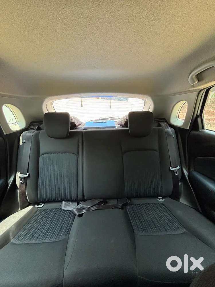 Maruti Suzuki Nexa Baleno Alpha (top Model)