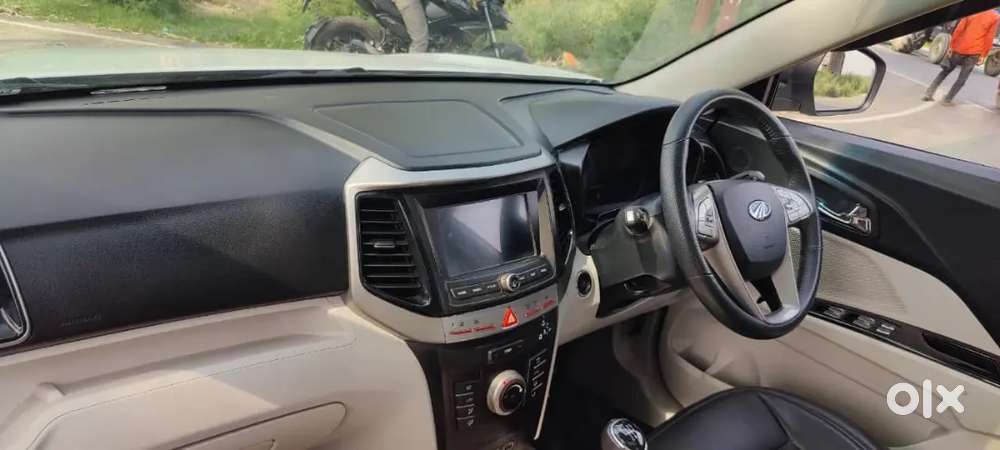 Mahindra Xuv300 2022 Diesel 33080 Km Driven