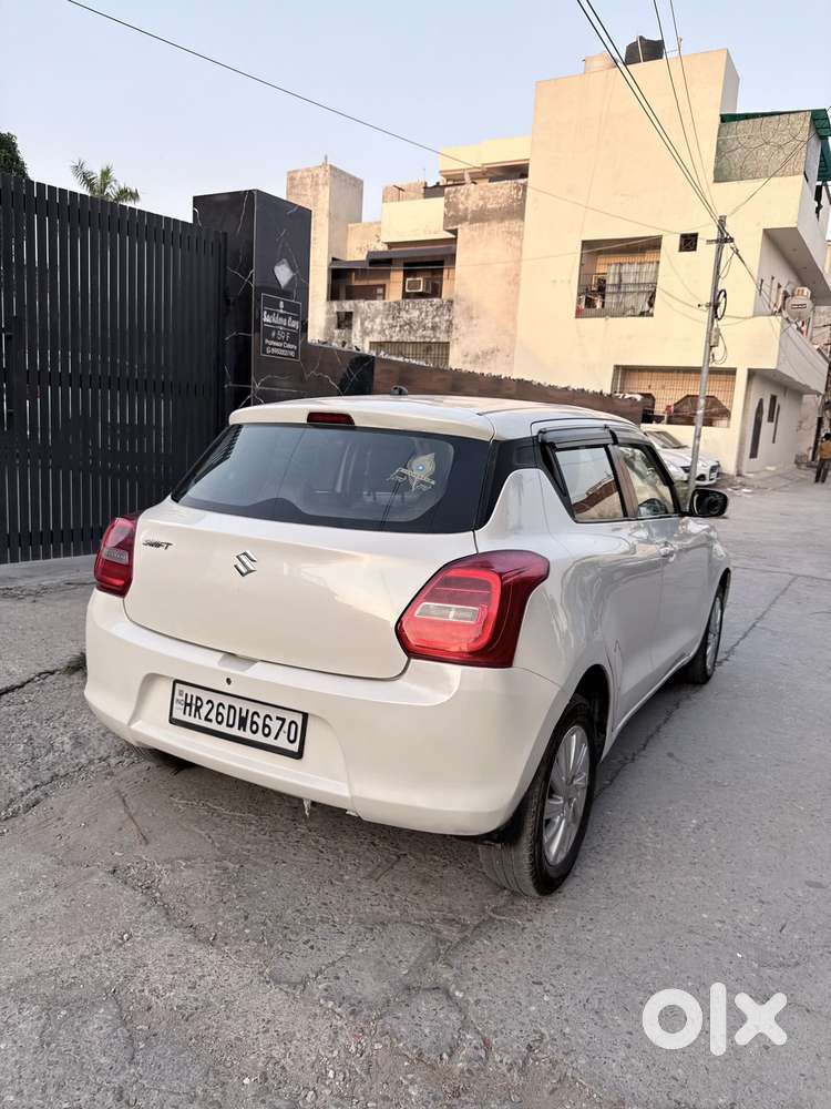 Maruti Suzuki Swift Vxi Optional, 2019, Petrol
