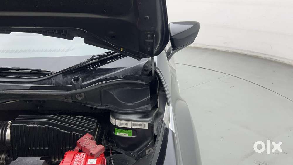 Tata Altroz 1.2 Xe, 2021, Petrol