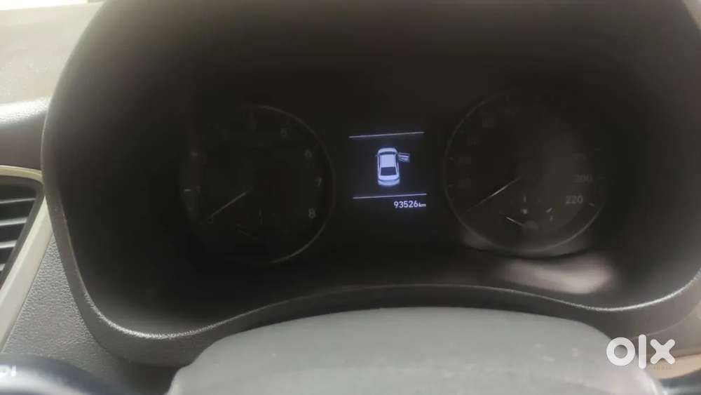 Hyundai Verna Fluidic 1.6 Vtvt Sx, 2019, Petrol