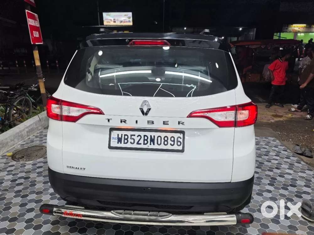 Renault Triber Rxl, 2024, Petrol