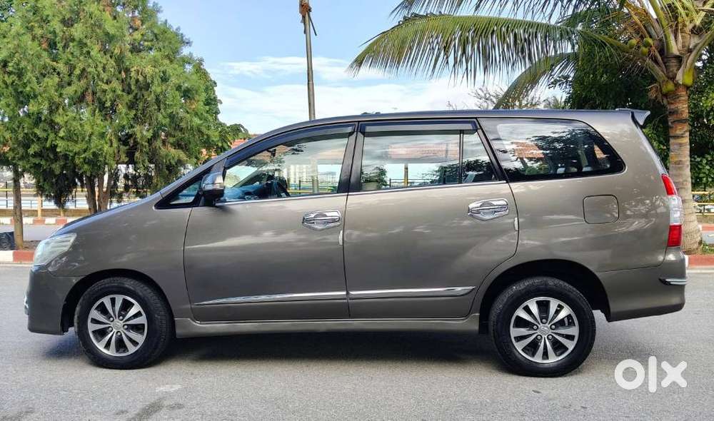 Toyota Innova 2.5 V 7 Str, 2015, Diesel