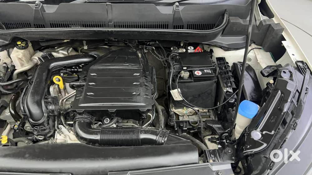 Skoda Kushaq Ambition 1.0l Tsi Mt, 2023, Petrol
